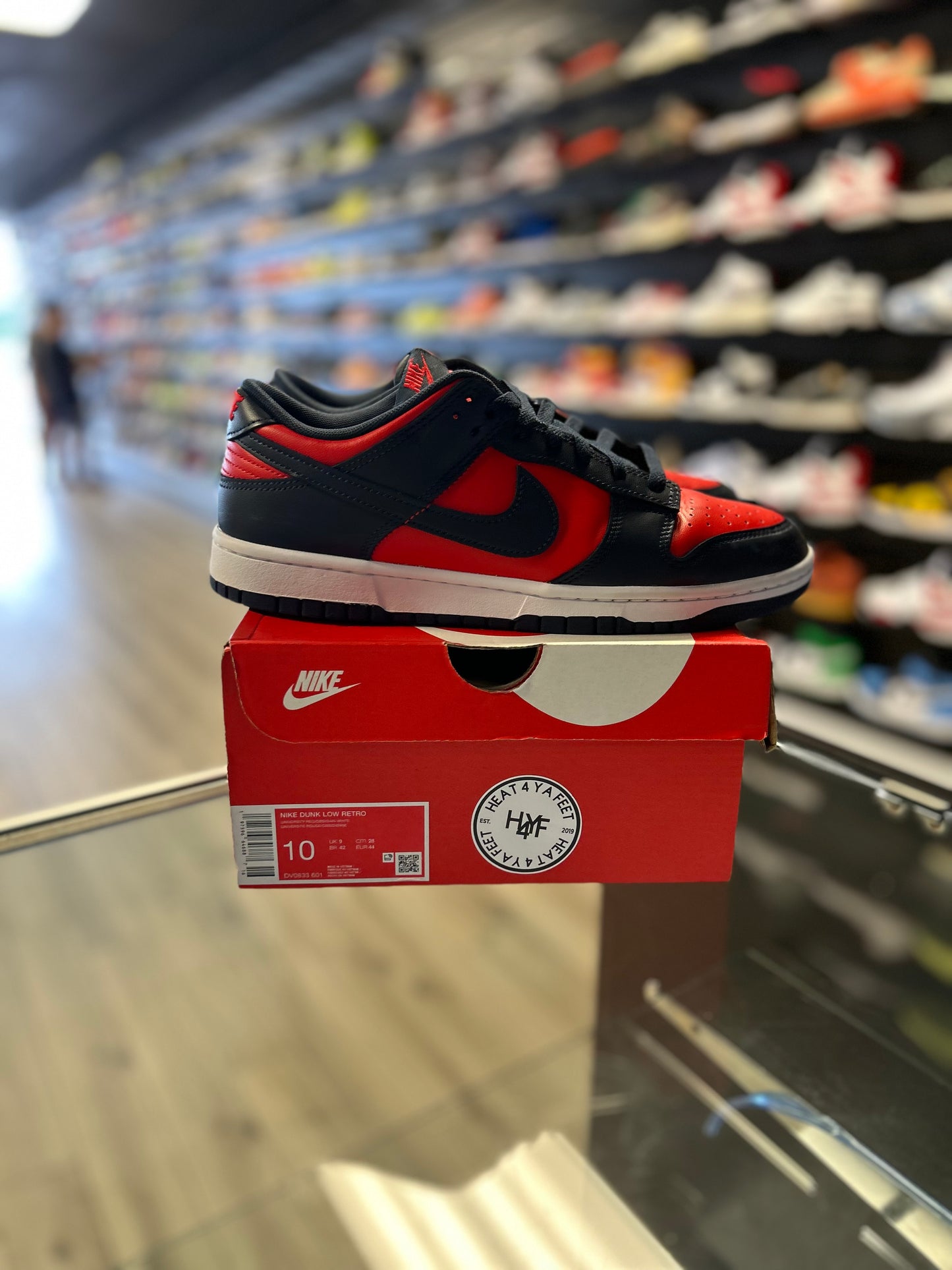 NIKE DUNK LOW 'RED OBSIDIAN' (USED)