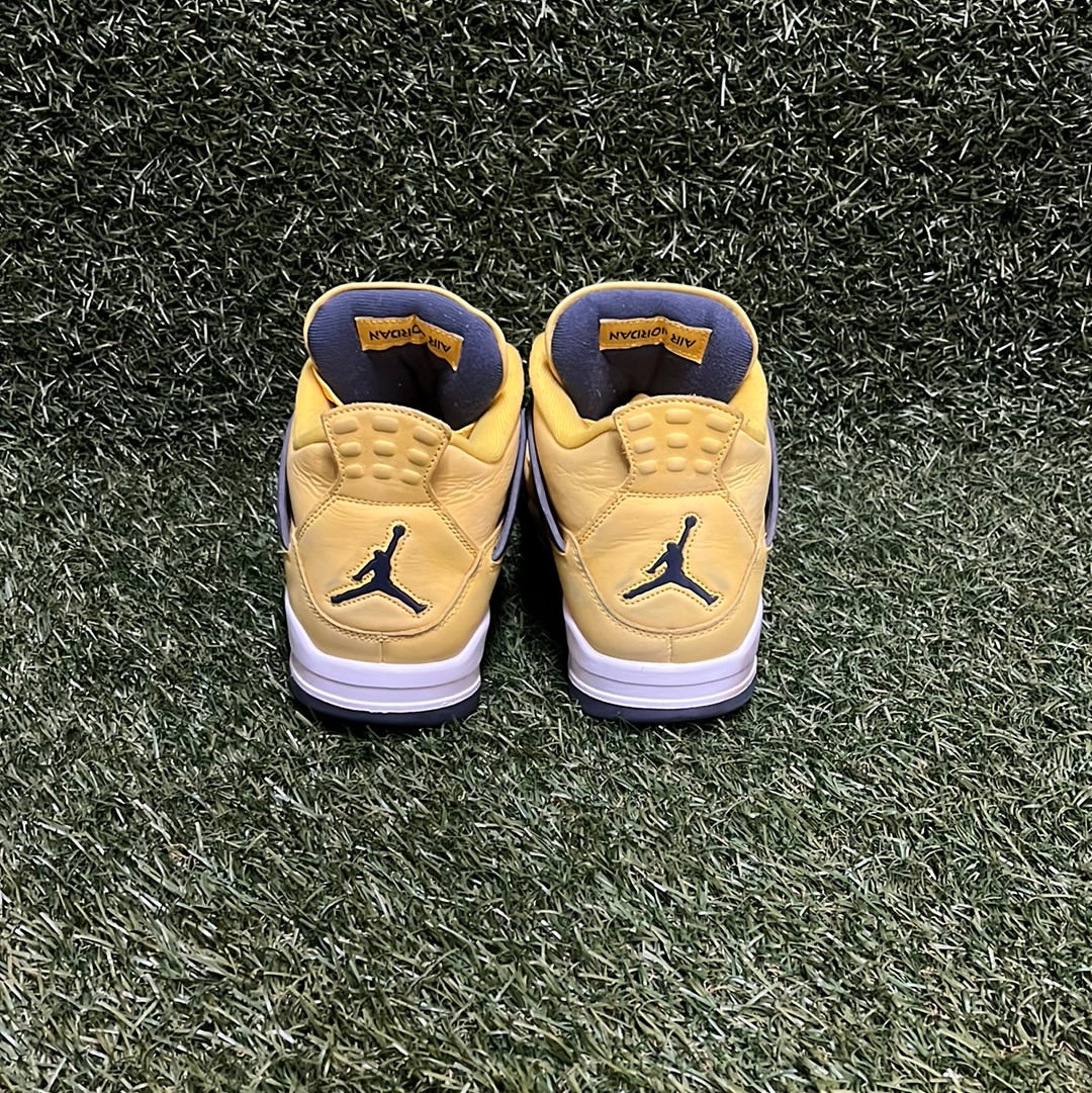 JORDAN 4 'LIGHTNING'(USED)