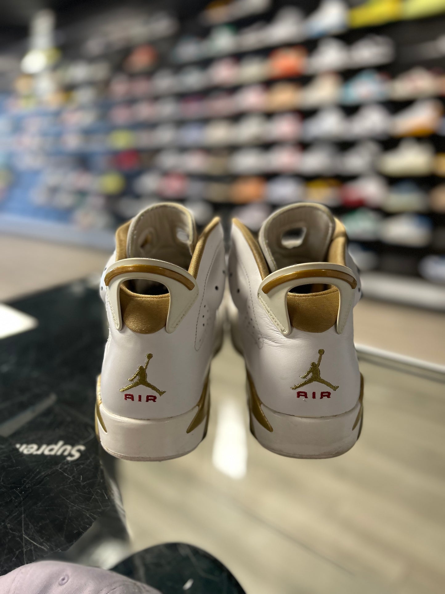 JORDAN 6 'GOLDEN MOMENTS' (USED)