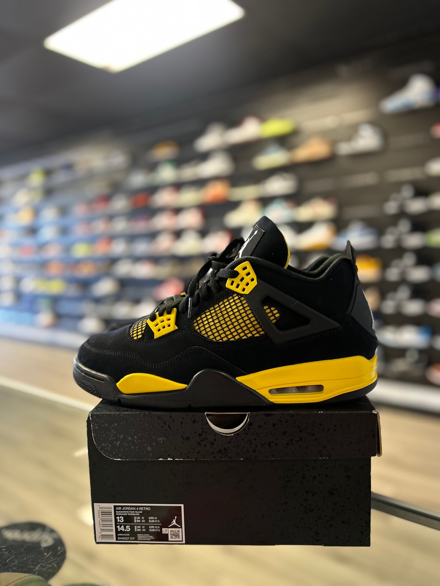 JORDAN 4 'YELLOW THUNDER' (USED)