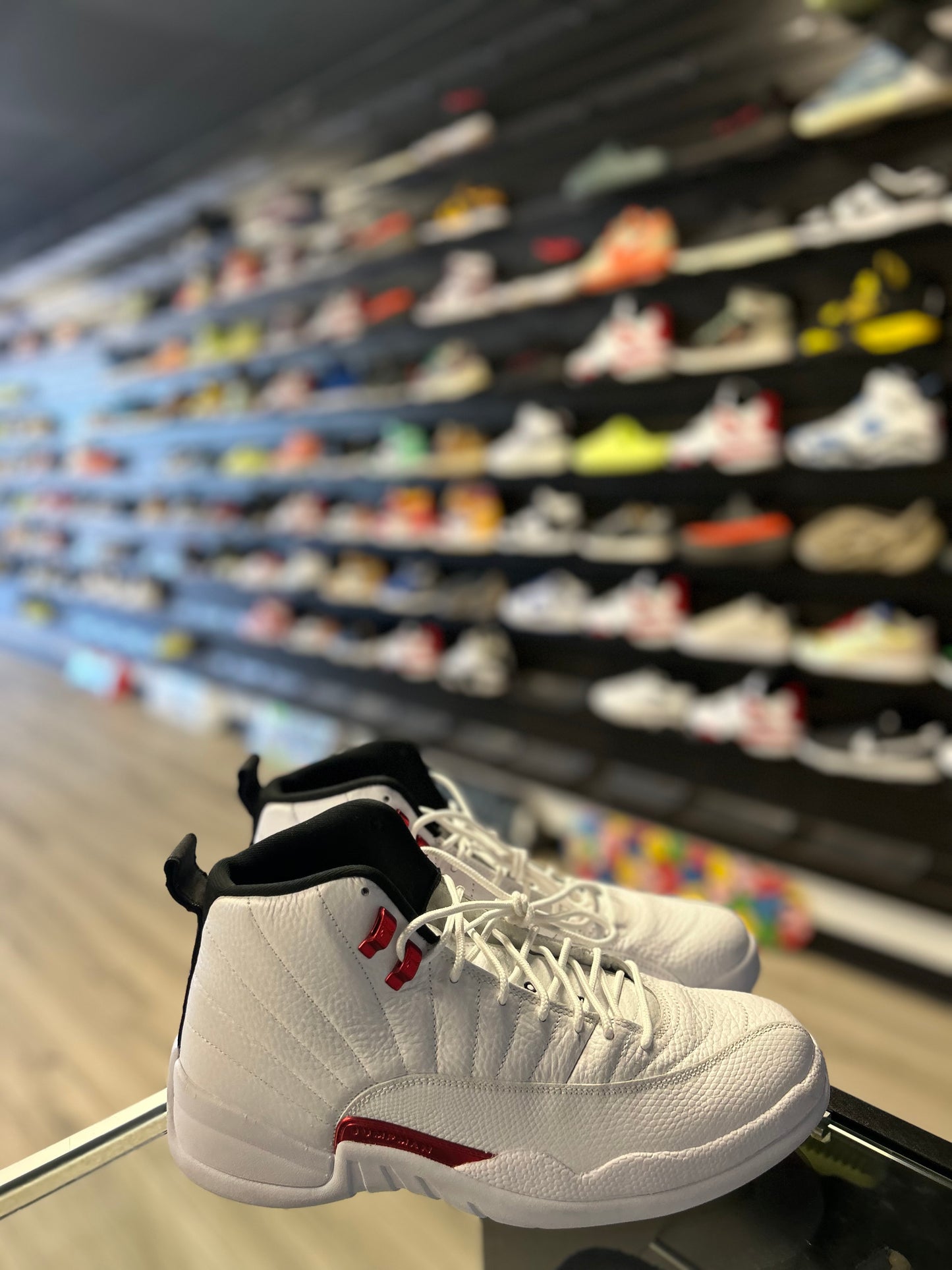 JORDAN 12 'TWIST' (USED)