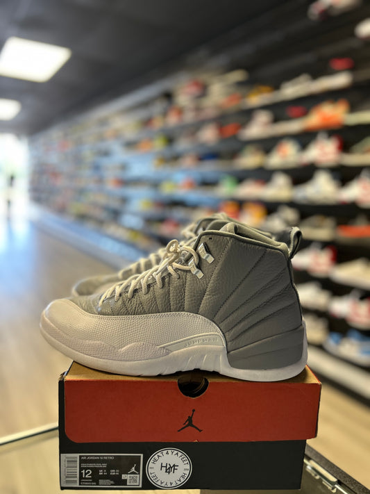 JORDAN 12 'STEALTH' (USED)