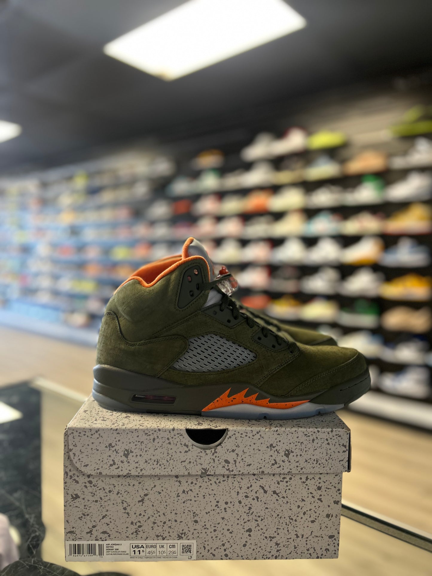 JORDAN 5 'OLIVE' (USED)