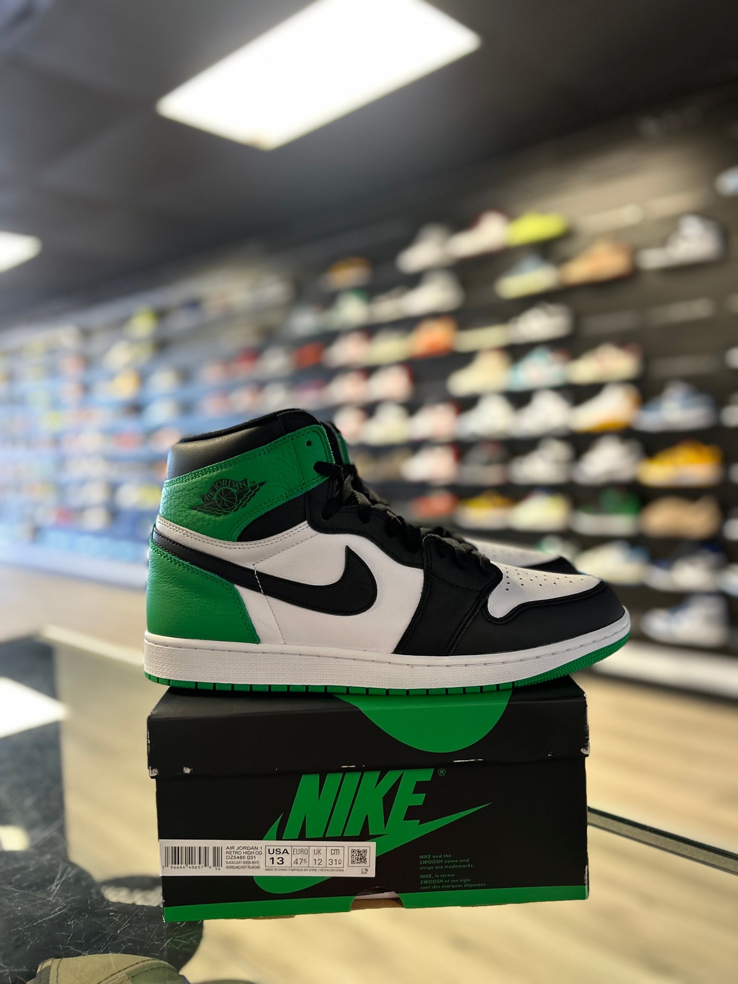 JORDAN 1 'LUCKY GREEN' (USED)