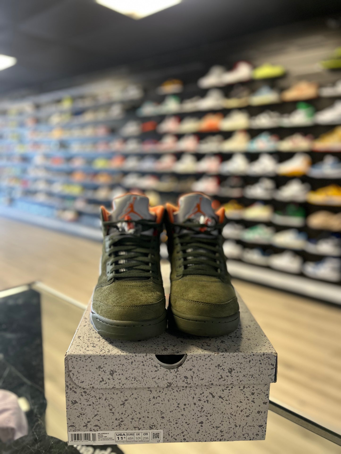 JORDAN 5 'OLIVE' (USED)