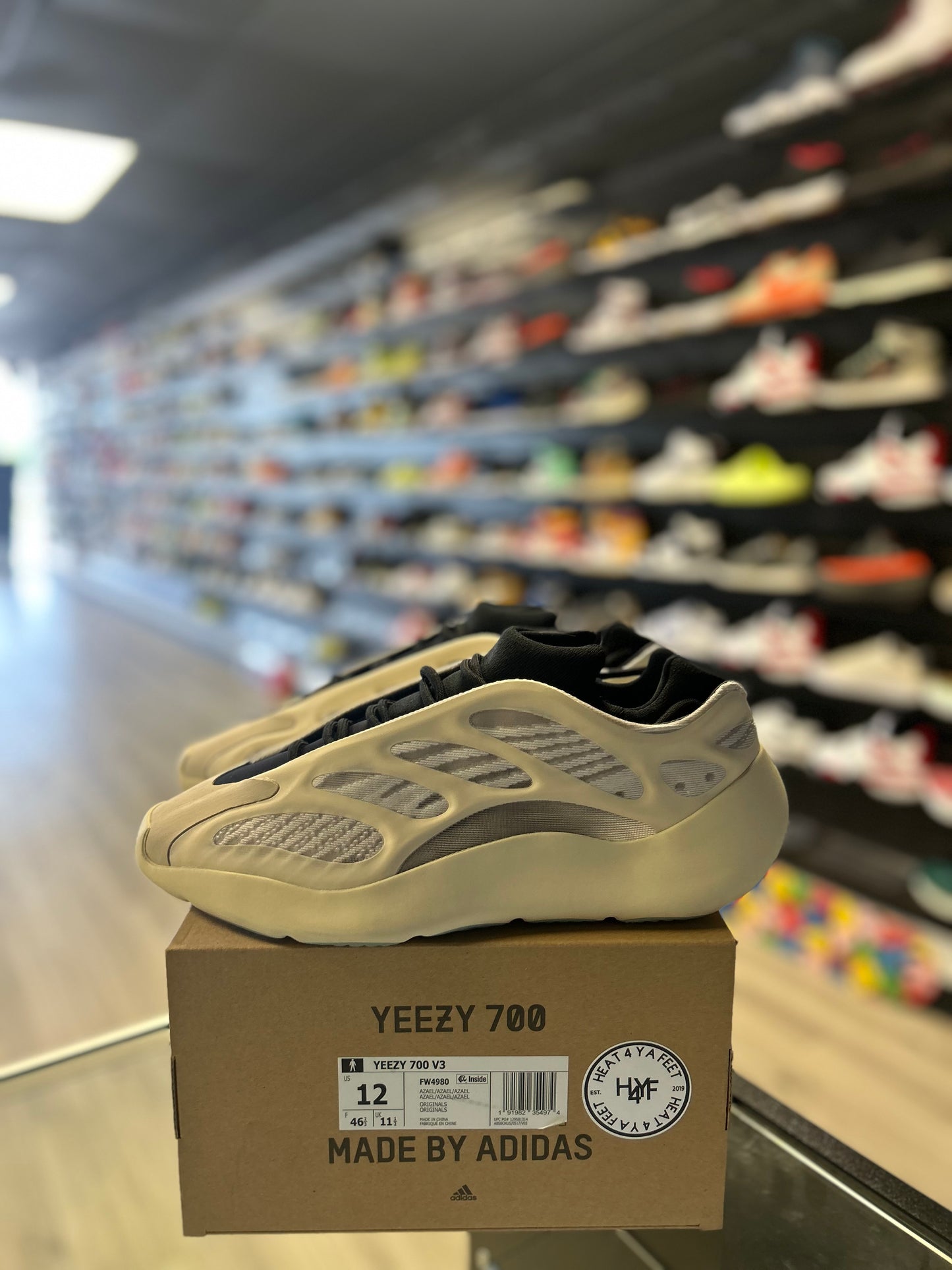 YEEZY 700 'AZEAL' (USED) (P)