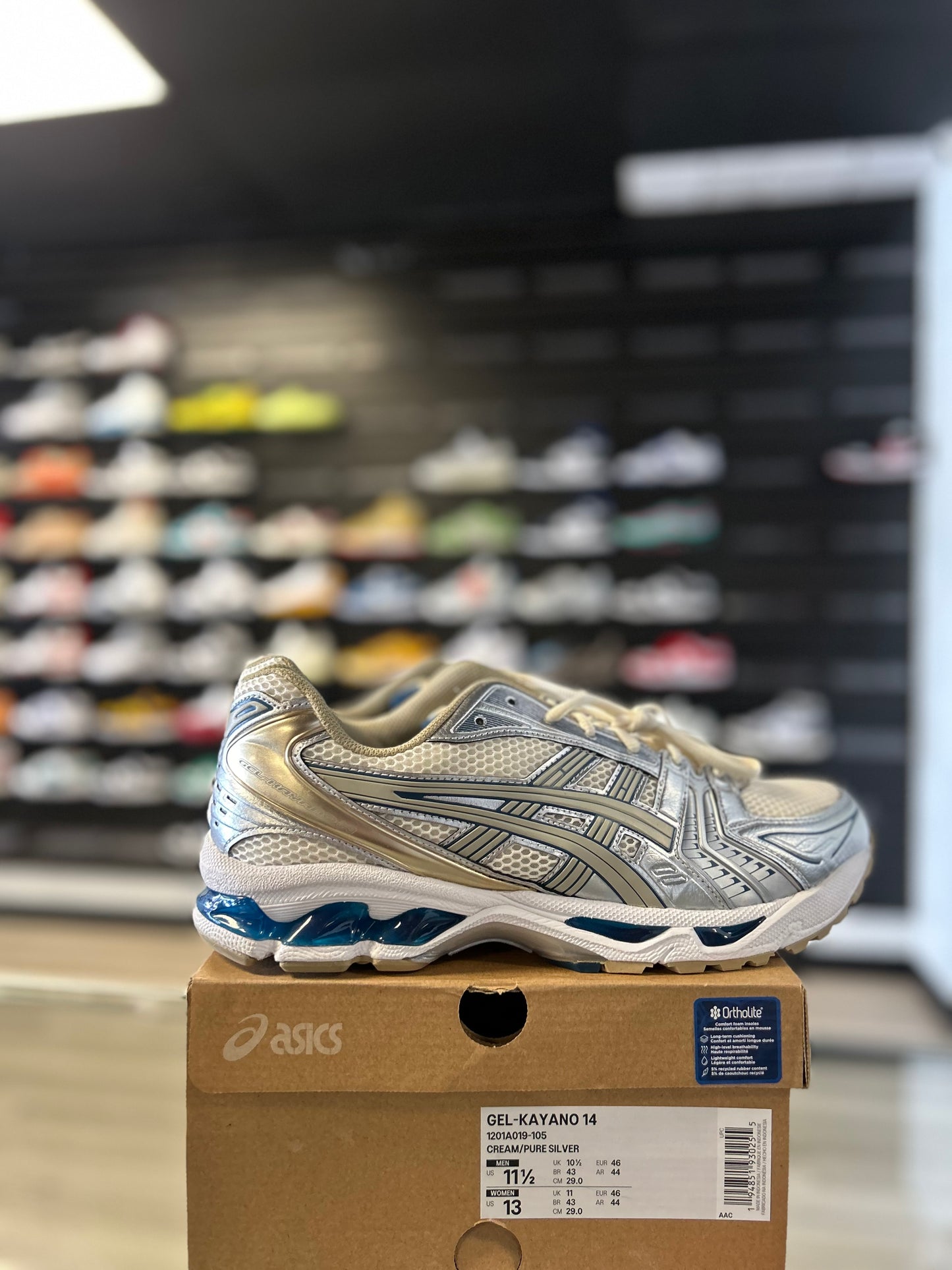 ASICS GEL KAYANO 'CREAM/ PURE SILVER' (USED)