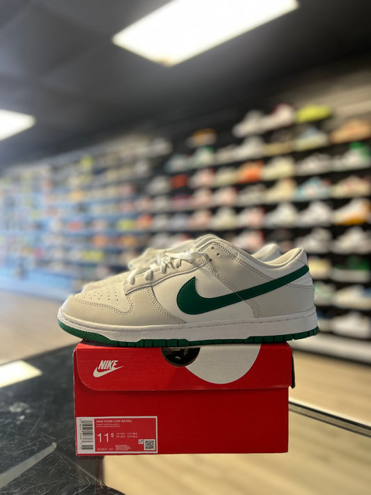 NIKE DUNK LOW 'SUMMIT WHITE MALACHITE' (USED)