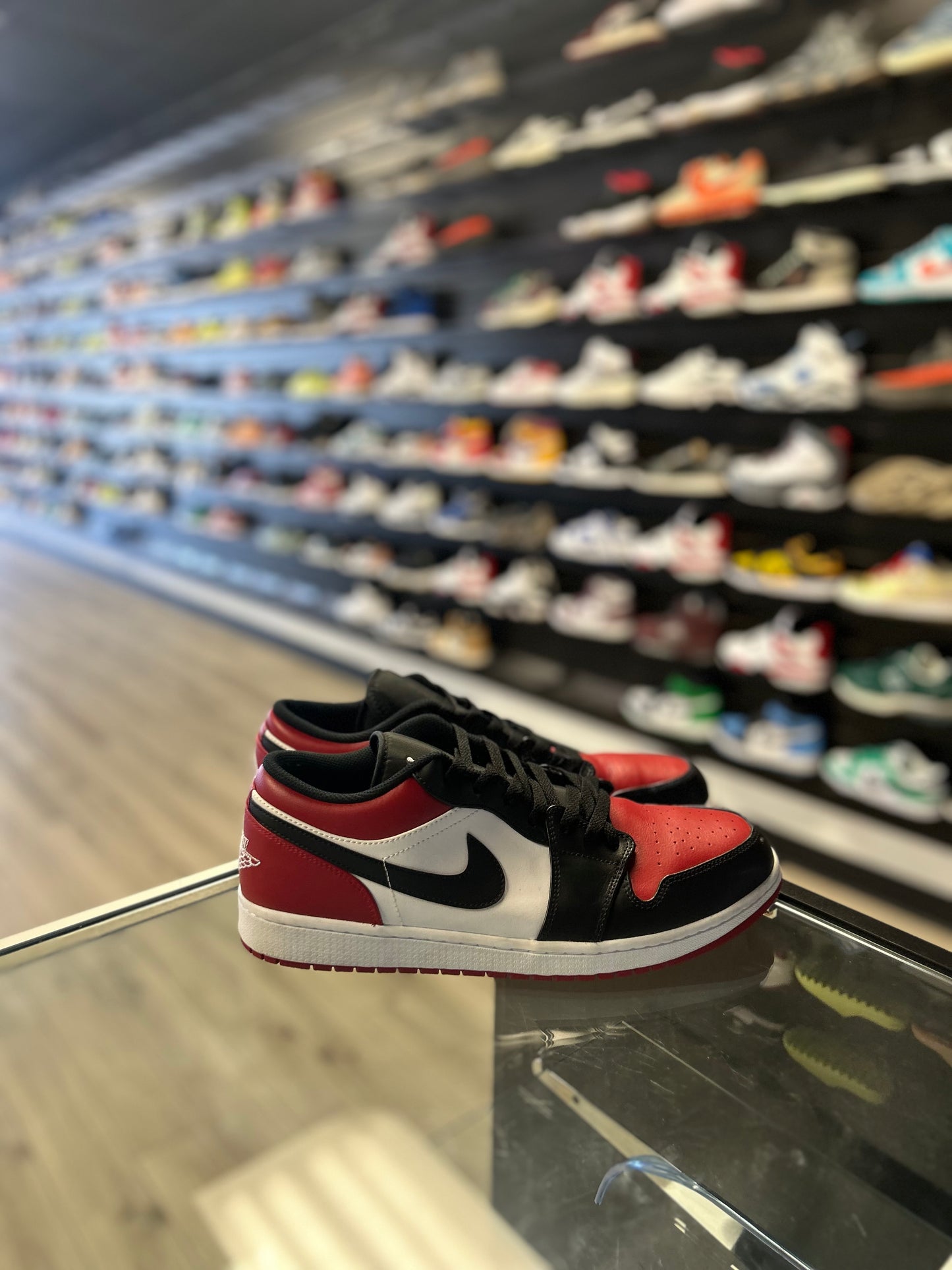 JORDAN 1 LOW 'BRED TOE' (USED) (LF)