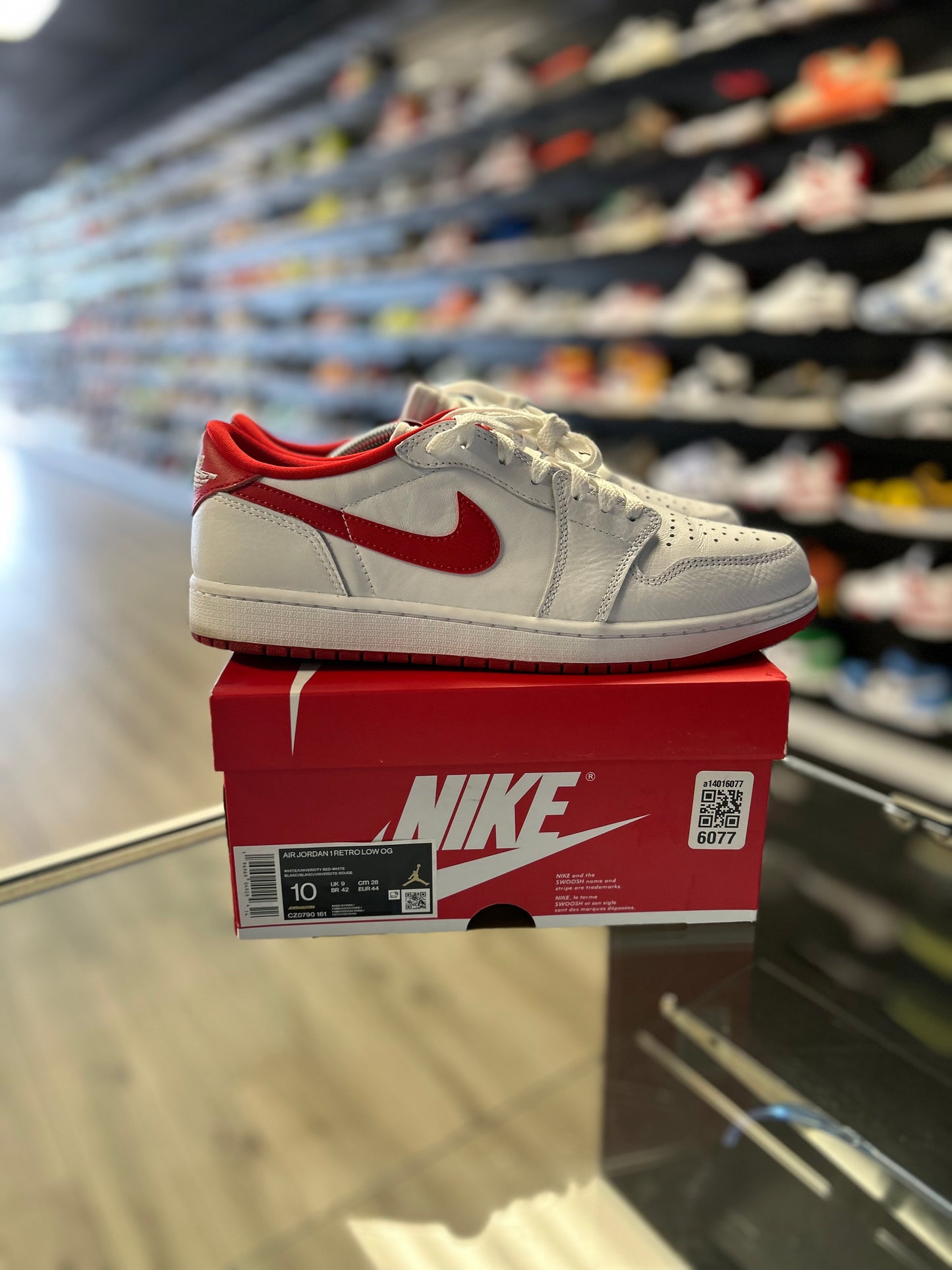 JORDAN 1 LOW 'UNIVERSITY RED' (USED)