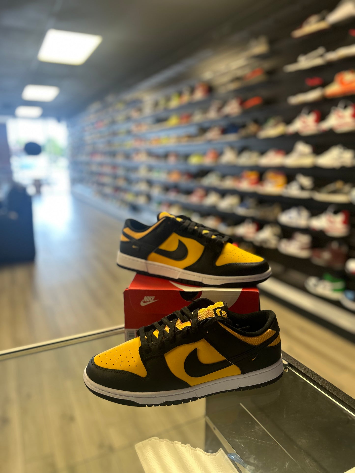 NIKE DUNK LOW 'REVERSE GOLDENROD'