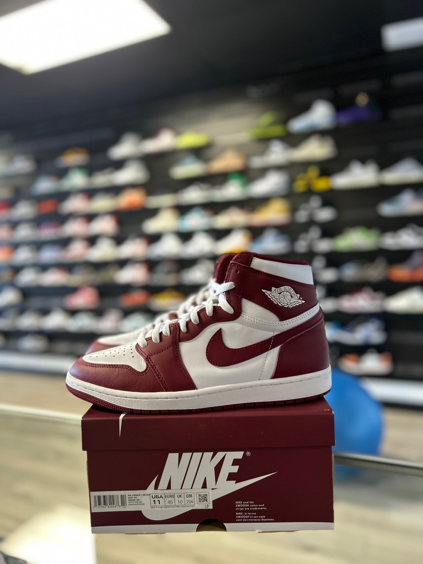 JORDAN 1 HIGH 'ARTISANAL TEAM RED' (USED)