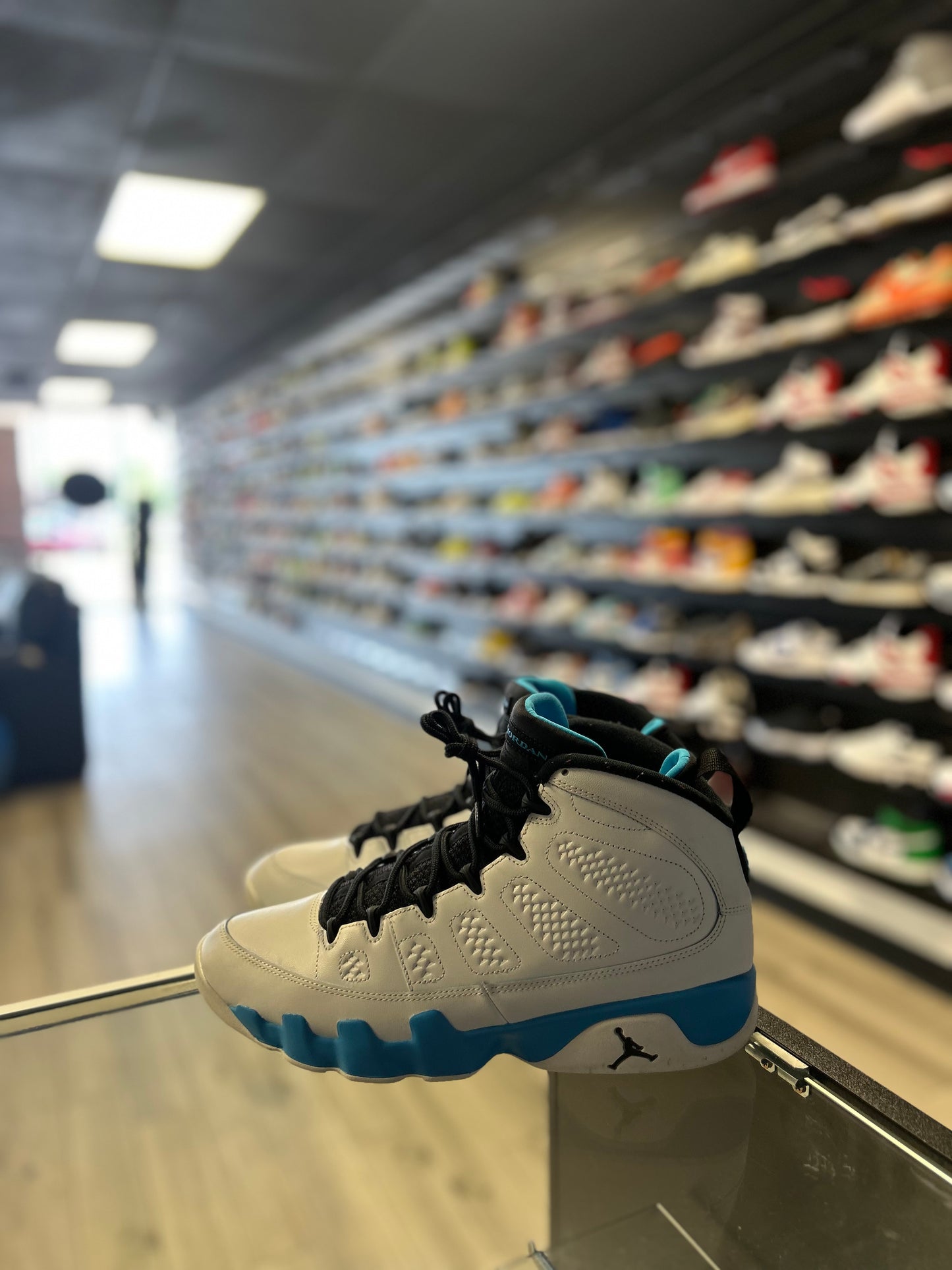 JORDAN 9 'POWDER BLUE' (USED)