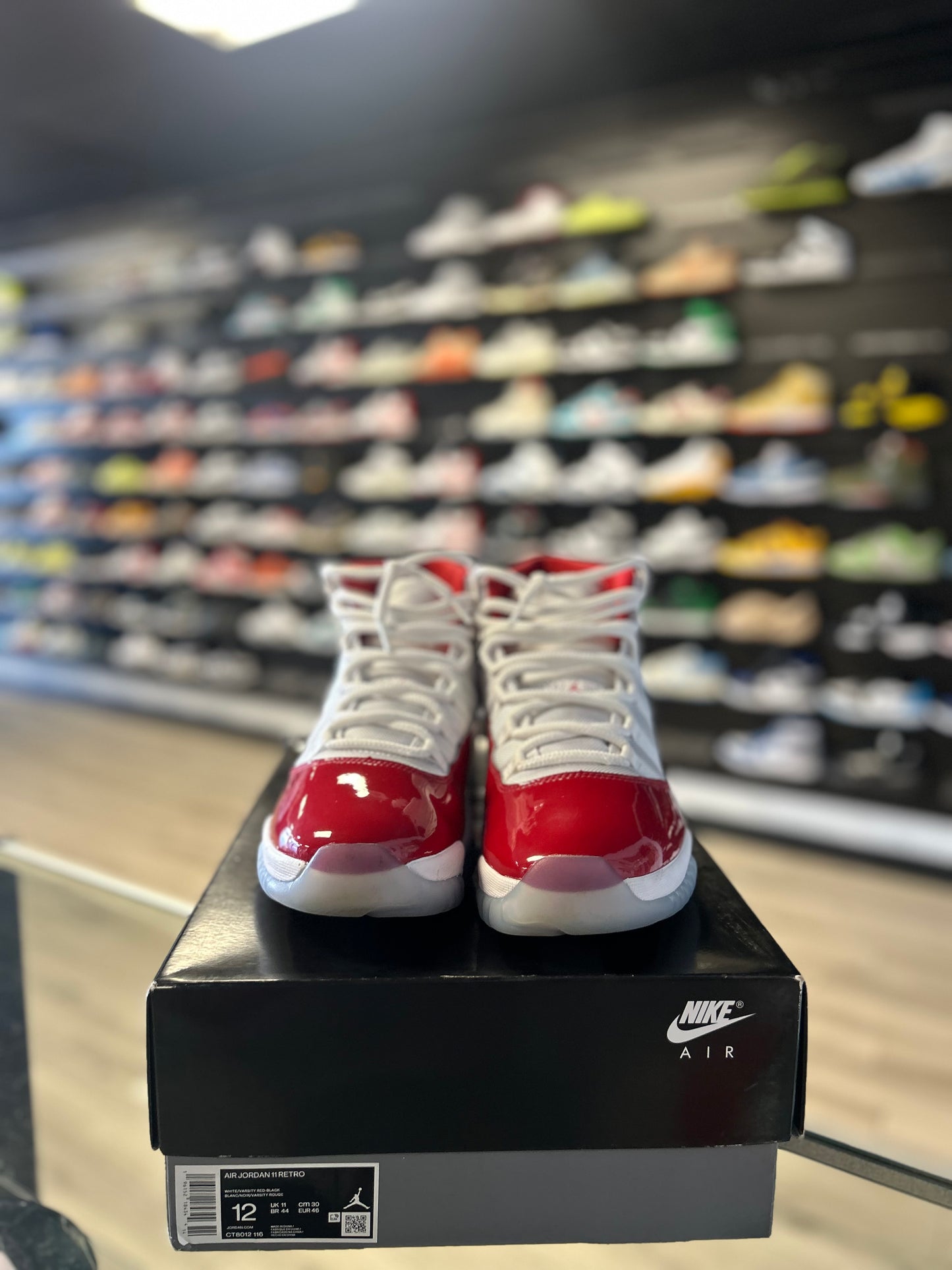 JORDAN 11 'CHERRY' (USED)