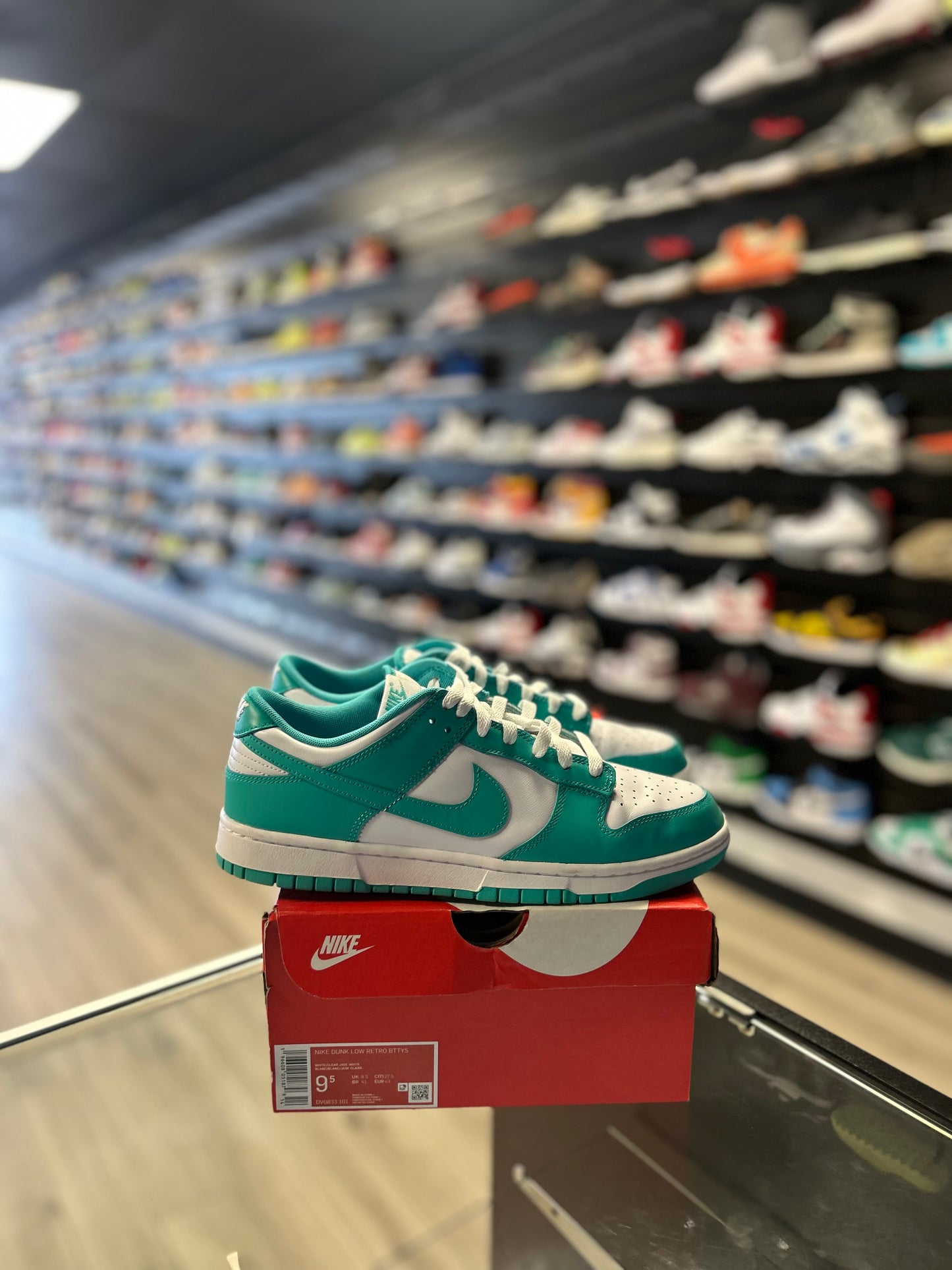 NIKE DUNK LOW 'CLEAR JADE' (USED)