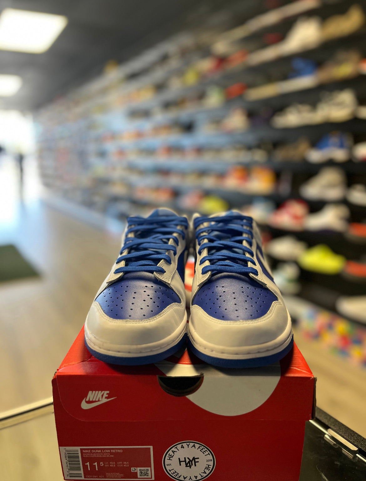 NIKE DUNK LOW 'RACER BLUE' (USED)