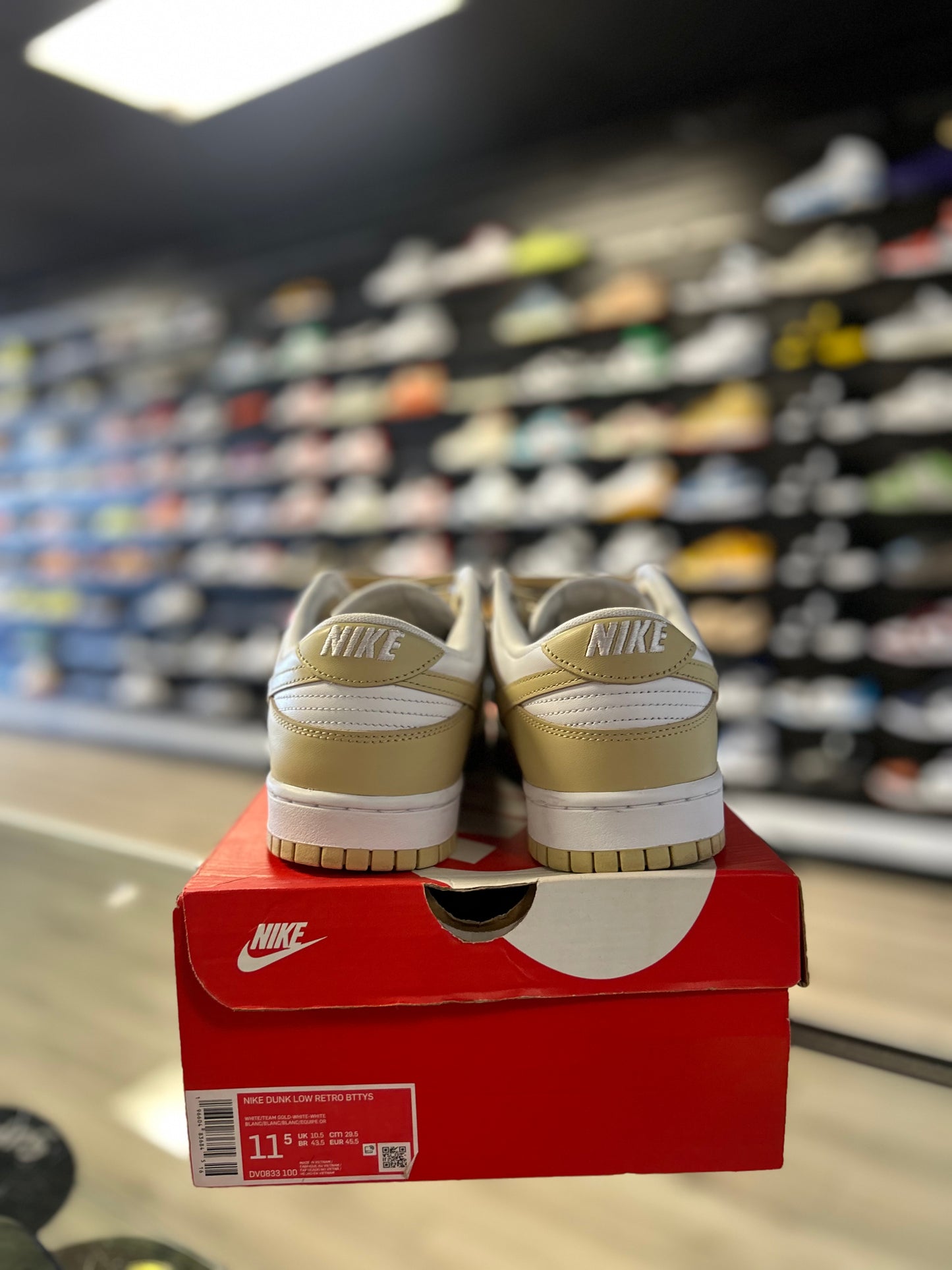 MIKE DUNK LOW 'TEAM GOLD' (USED)