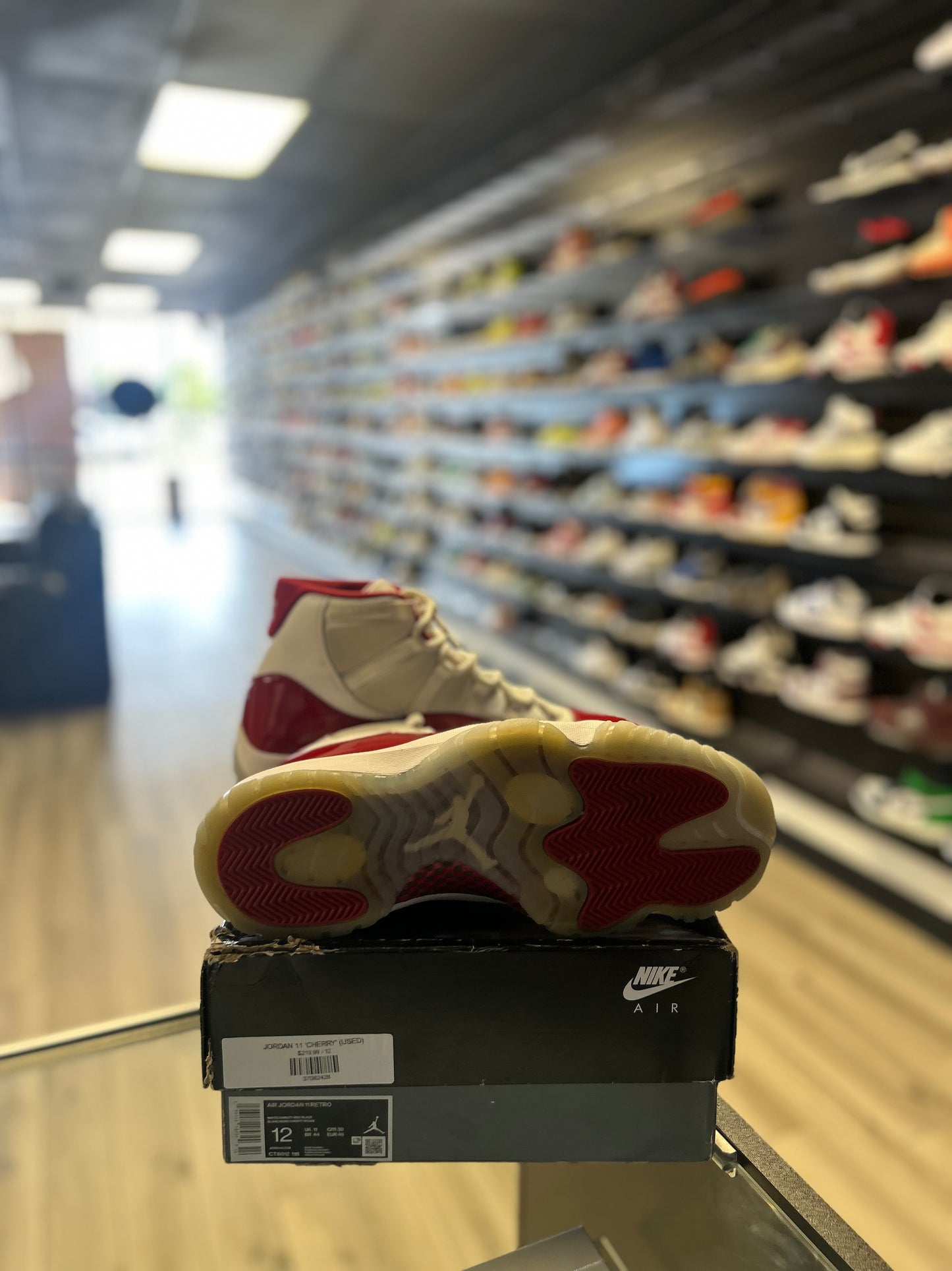 JORDAN 11 'CHERRY' (USED)