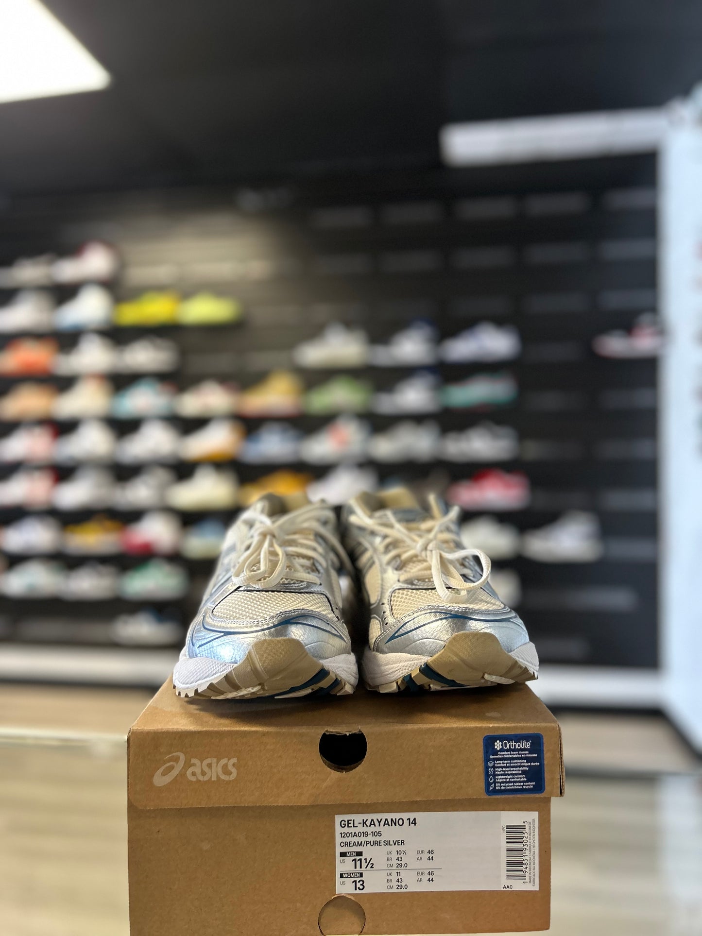 ASICS GEL KAYANO 'CREAM/ PURE SILVER' (USED)