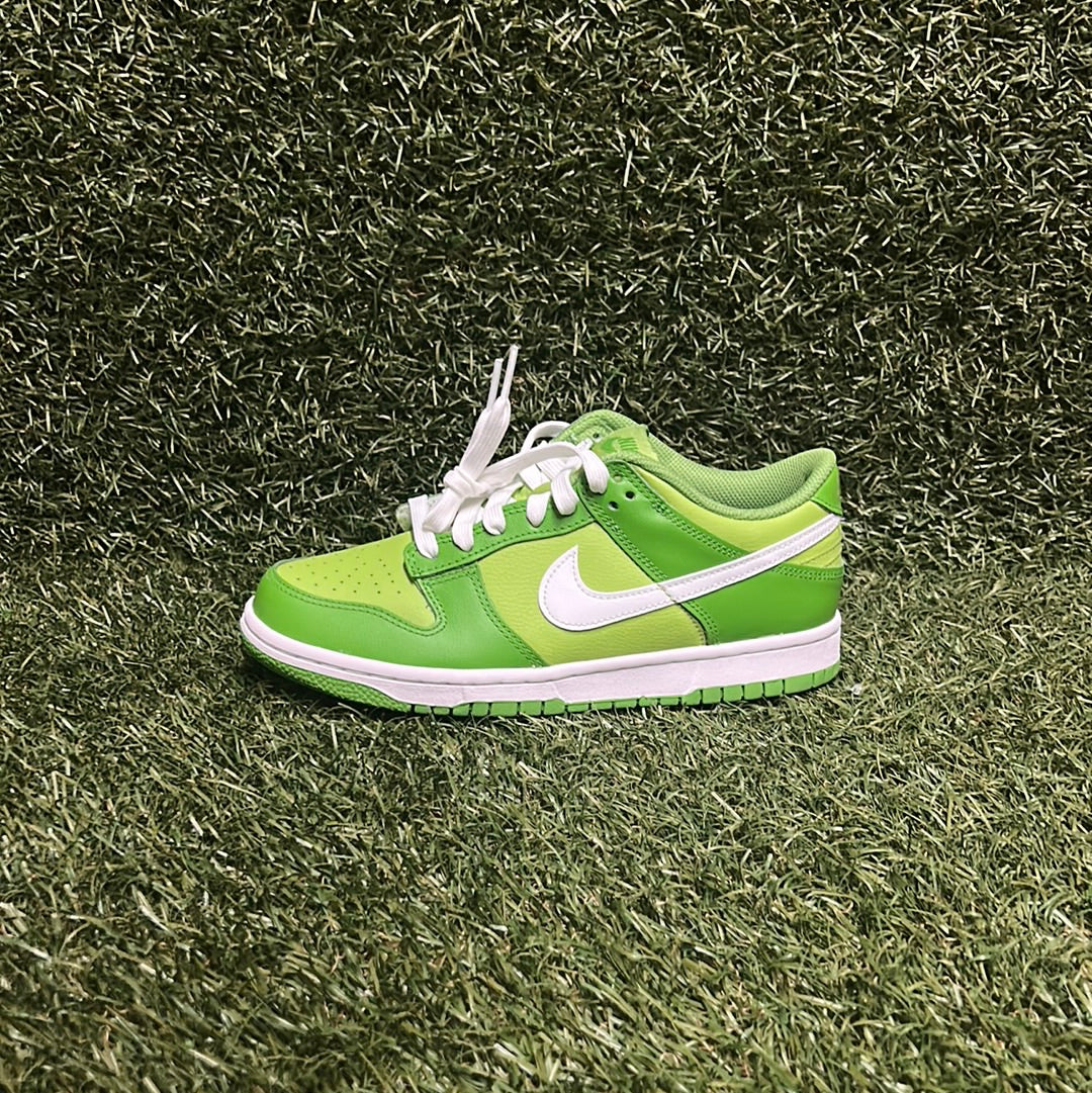 NIKE DUNK LOW ‘CHLOROPHYLL’