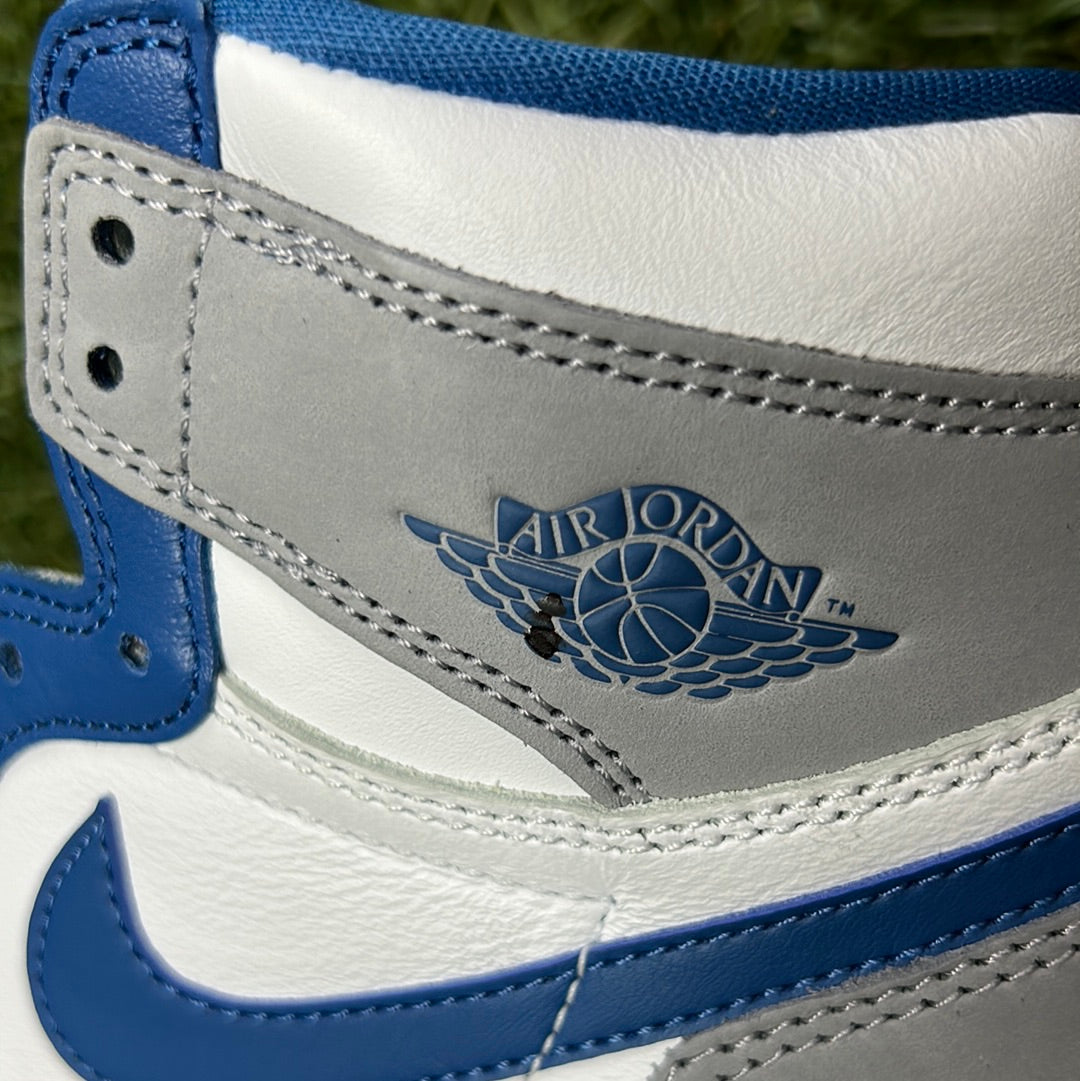 JORDAN 1 'TRUE BLUE'