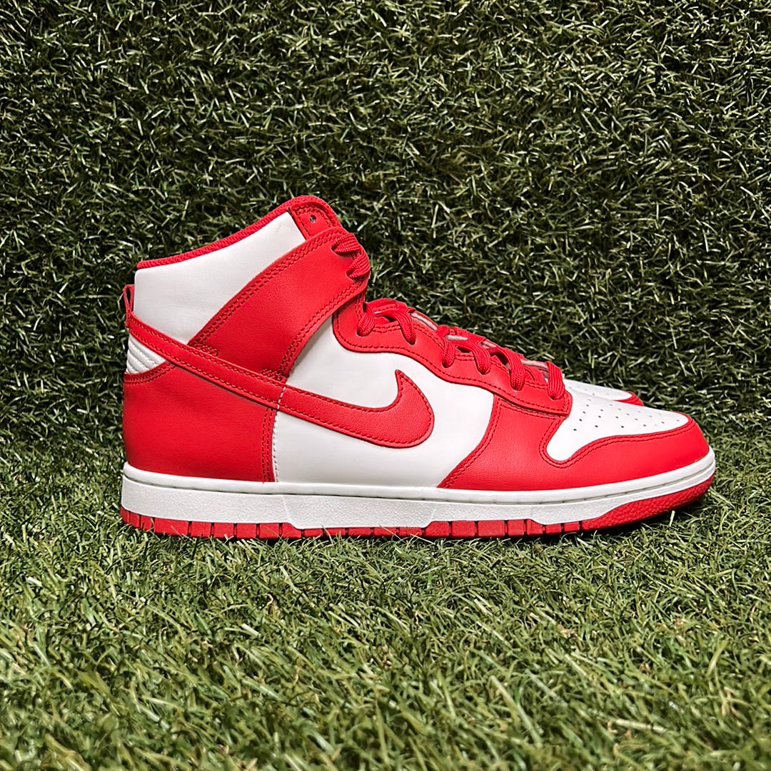 NIKE DUNK HI ‘CHAMPIONSHIP RED’ (USED)