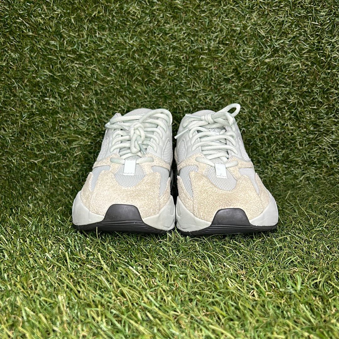 YEEZY 700 'SALT' (USED)