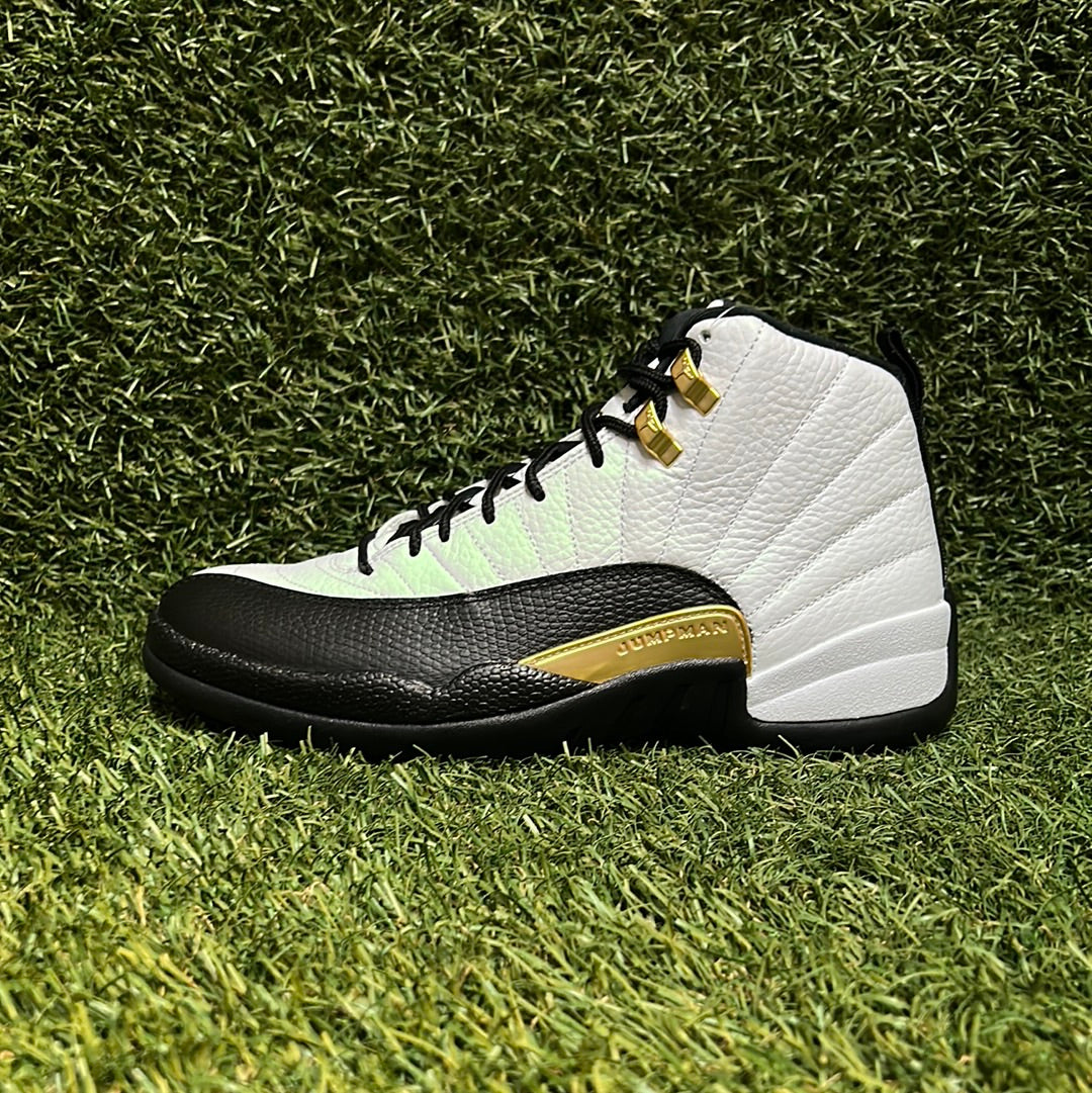 JORDAN 12 'ROYALTY'