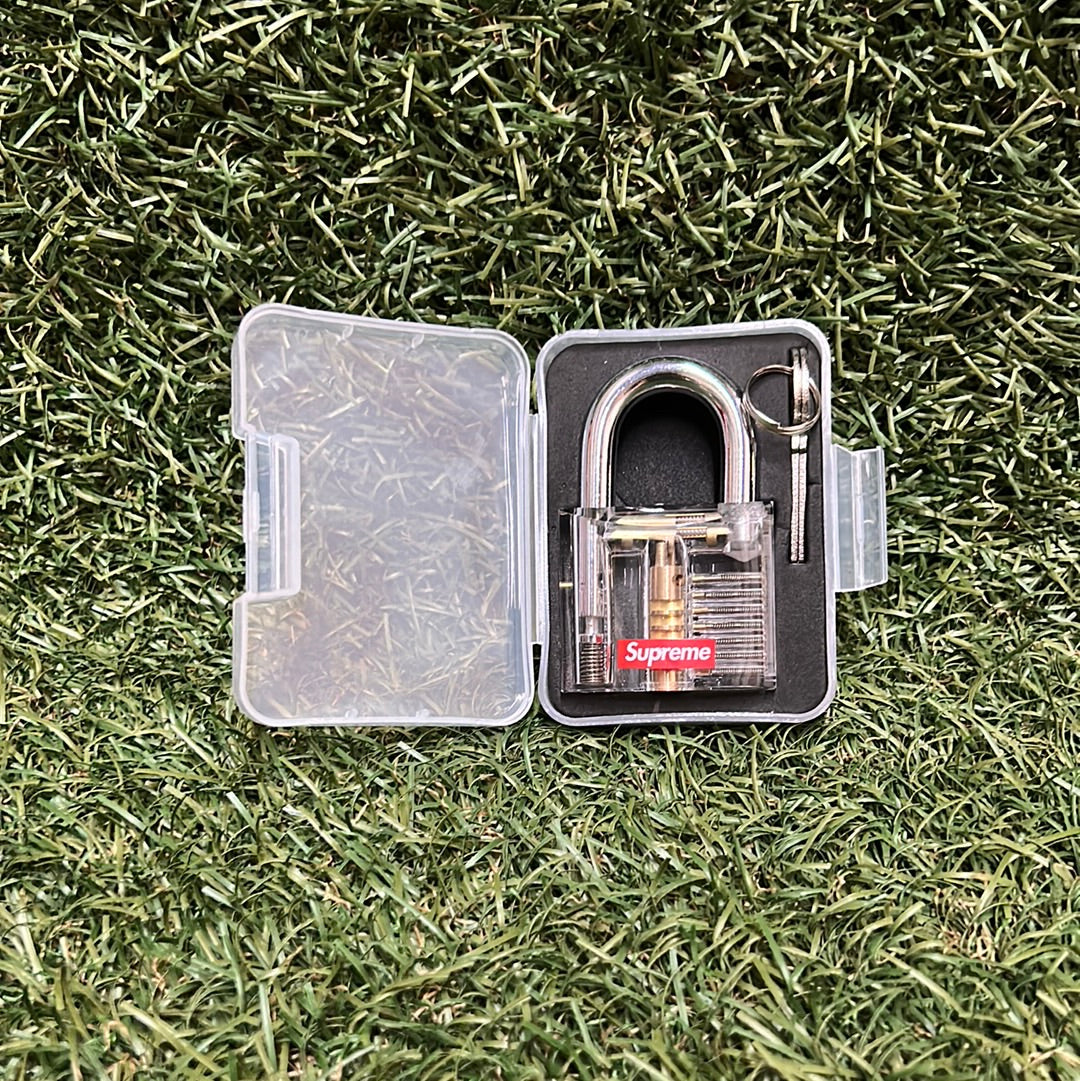 SUPREME TRANSPARENT LOCK